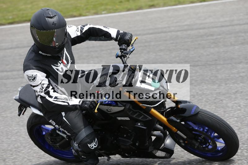 Archiv-2025/25 10.06.2025 MaxRacing ADR/Gruppe gruen/17